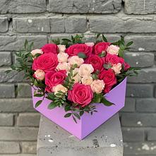 Цветочная композиция из Розы в коробке в Приютном