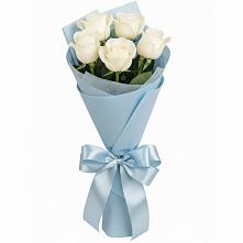 Букет 5 Белых роз Проуд #REPLACE_PRED# Приютном