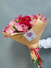 Букет цветов из:  Альстромерии в Приютном
