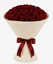 Букет 101 Бордовая роза Блэк Бакарра в Приютном