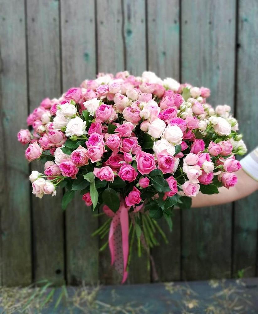 Букет Розовые кустовые розы Натали и Лав Лидия в Приютном