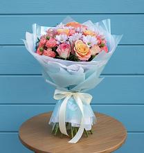 Букет цветов из:  Хризантемы и Розы в Приютном