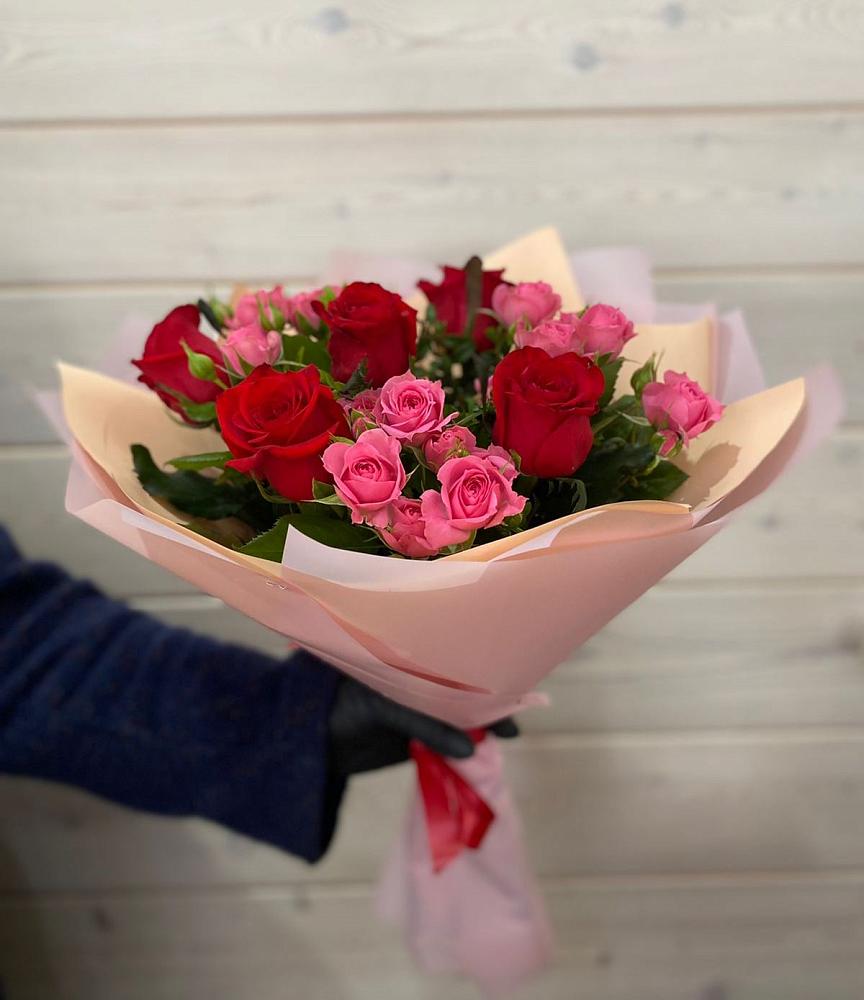 Букет цветов из: Розы в Приютном